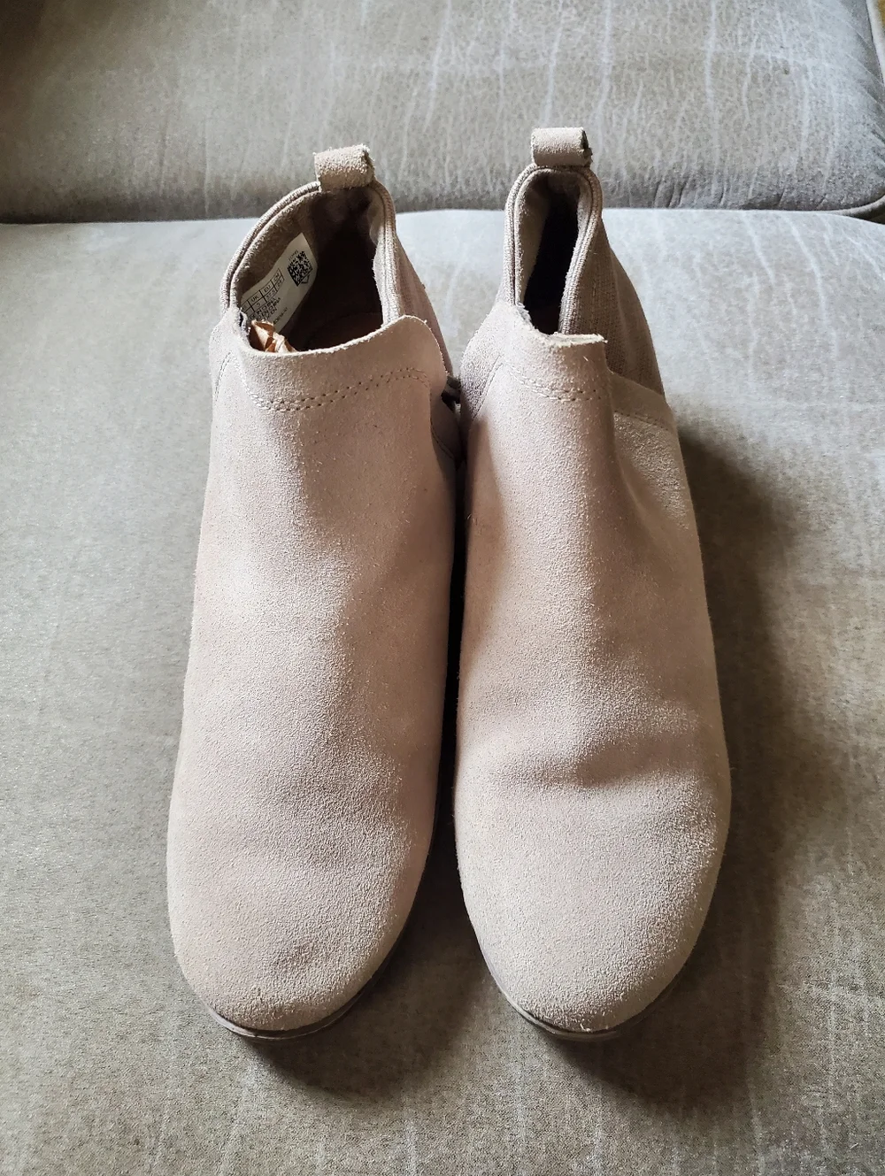 TOMS Deia Suede Bootie Womens Size 7